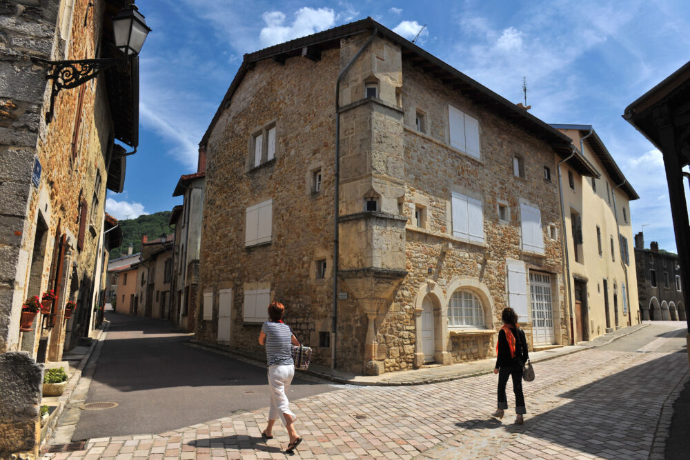 La maison à échauguette à Cuiseaux