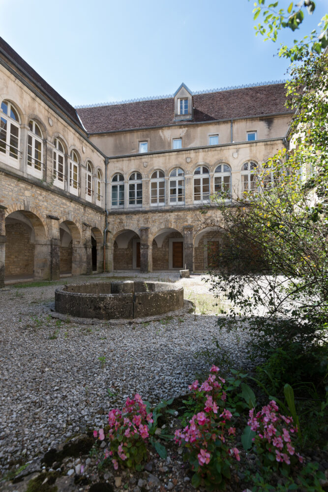 Cloître du prieuré