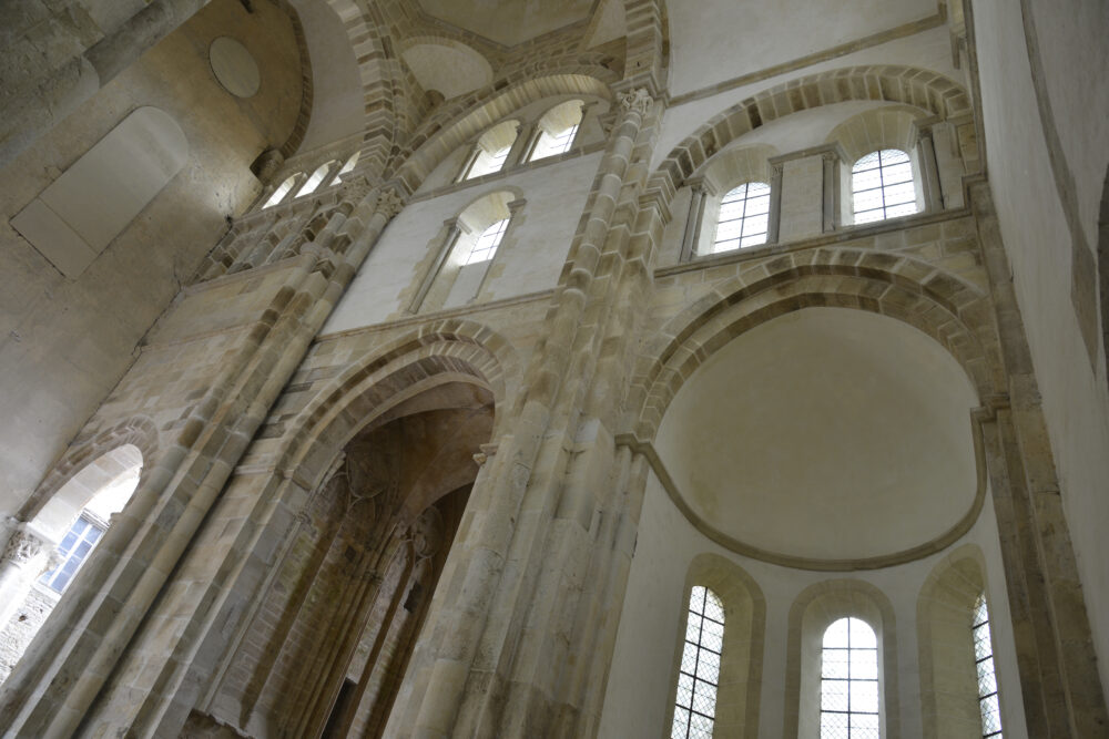 Intérieur de l'église abbatiale