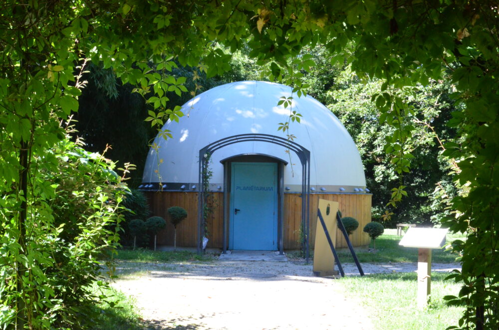 Le planétarium du Centre Eden