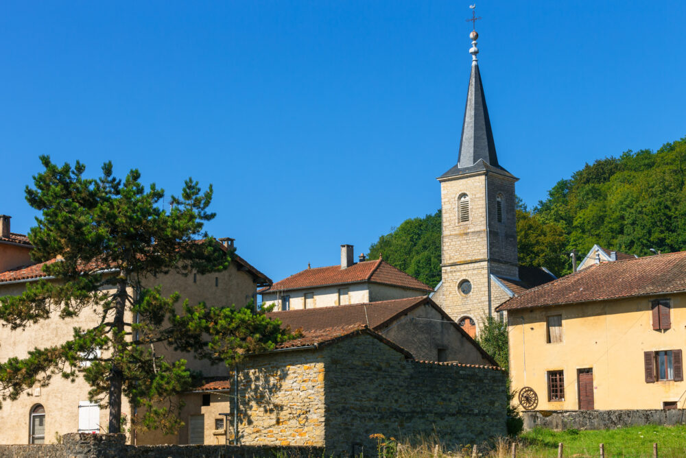 Le bourg de Véria