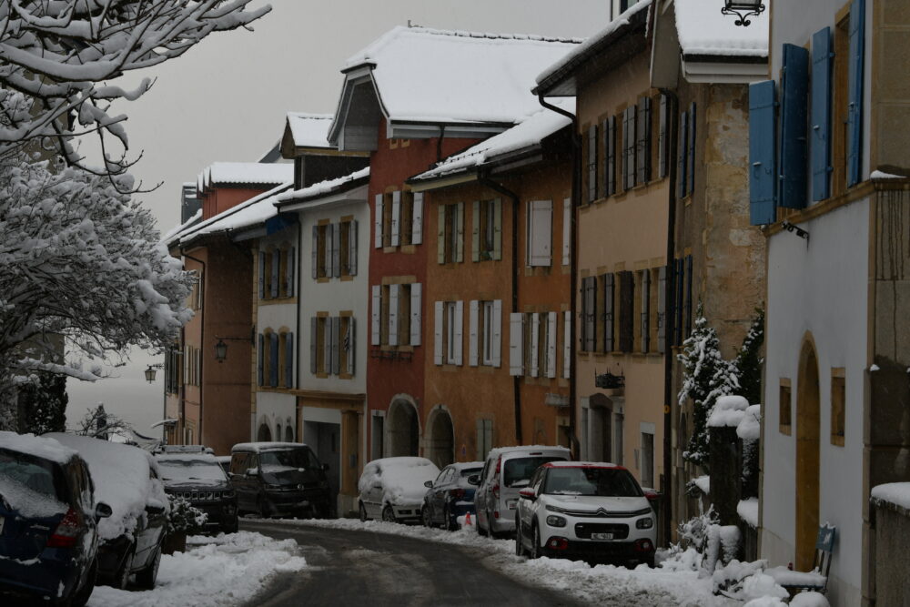 Le vieux bourg de Cormondrèche sous la neige