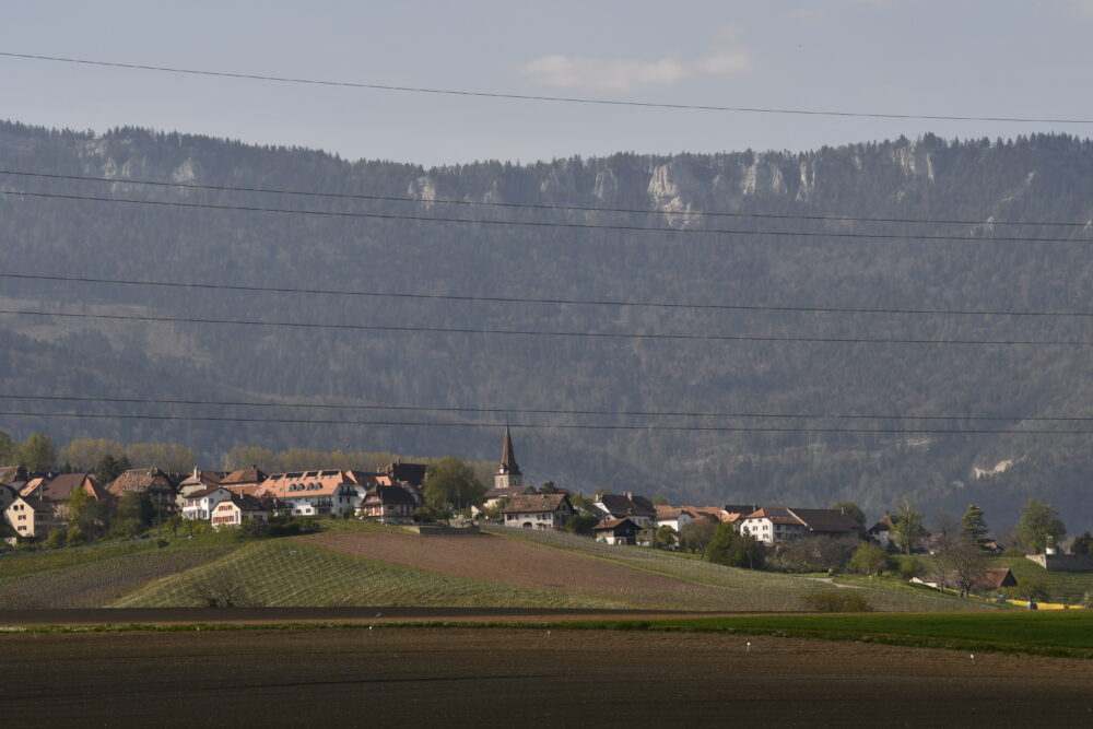 Valeyres et les aiguilles de Baulmes