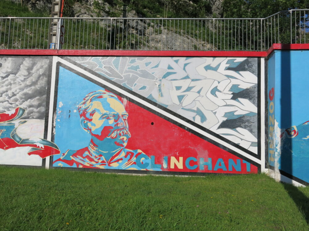 La fresque des Bourbakis à La Cluse et Mijoux